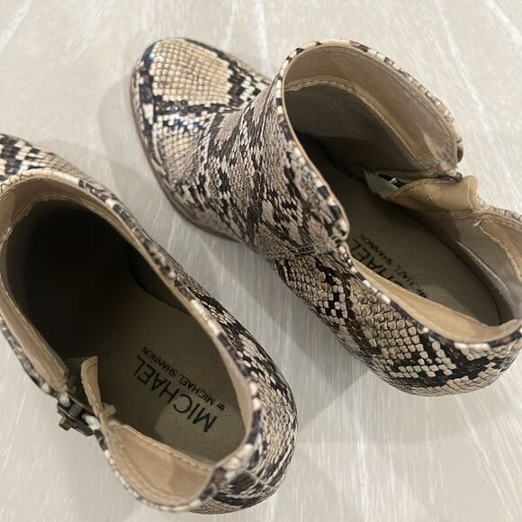 MICHAEL BY MICHAEL SHANNON CARDI BOOT 8 - Picture 6 of 6